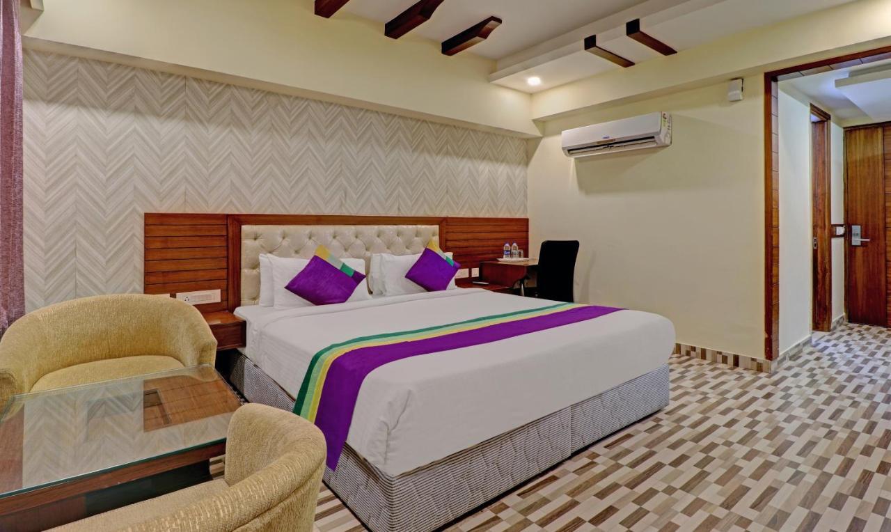 Treebo Premium Pearl Avenue, Ring Road Hotel Дехрадун Екстериор снимка