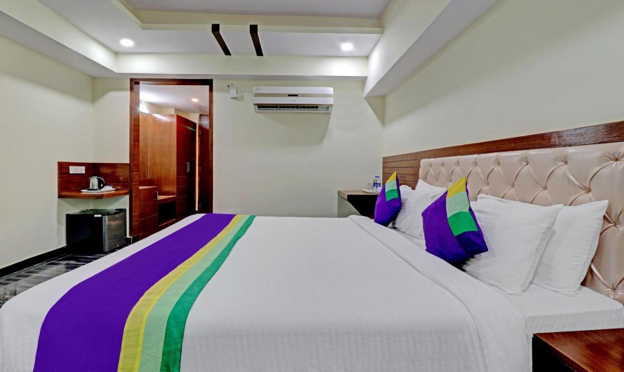 Treebo Premium Pearl Avenue, Ring Road Hotel Дехрадун Екстериор снимка