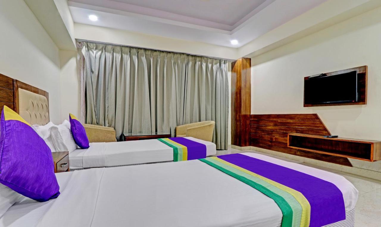 Treebo Premium Pearl Avenue, Ring Road Hotel Дехрадун Екстериор снимка