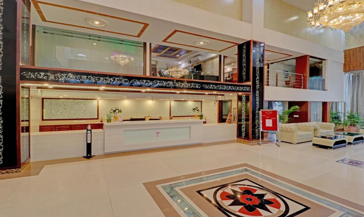 Treebo Premium Pearl Avenue, Ring Road Hotel Дехрадун Екстериор снимка