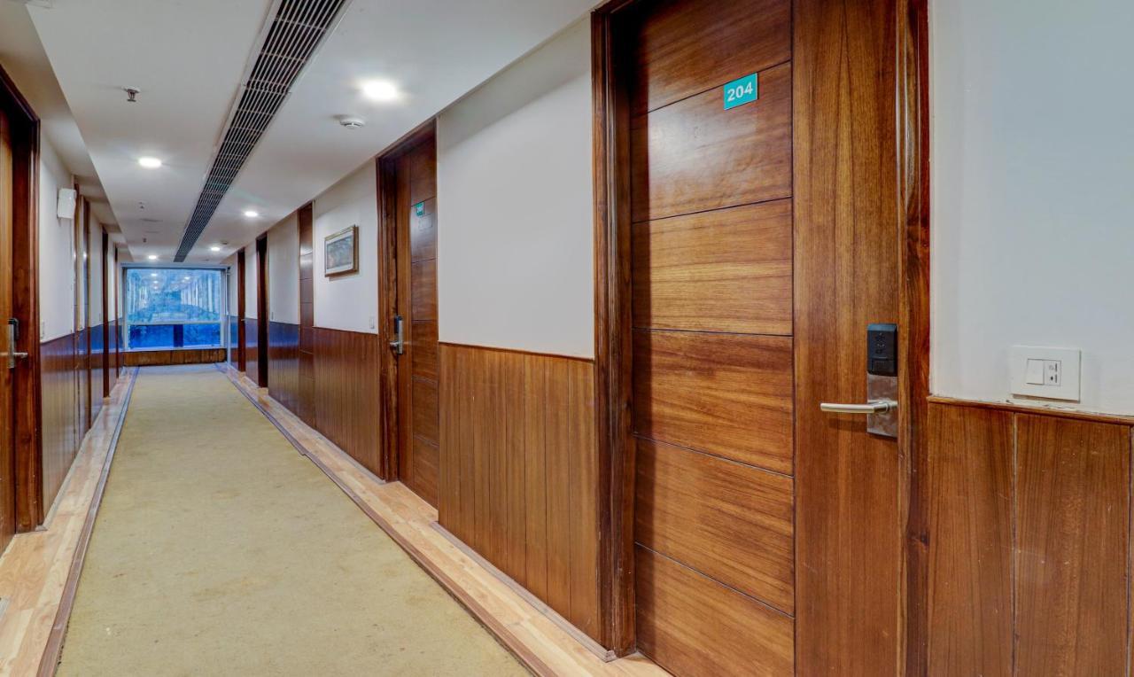 Treebo Premium Pearl Avenue, Ring Road Hotel Дехрадун Екстериор снимка