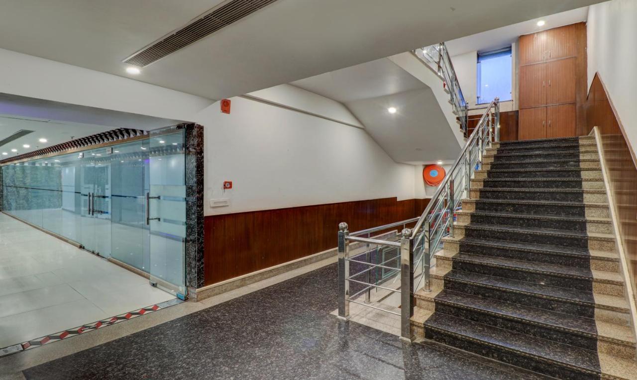Treebo Premium Pearl Avenue, Ring Road Hotel Дехрадун Екстериор снимка