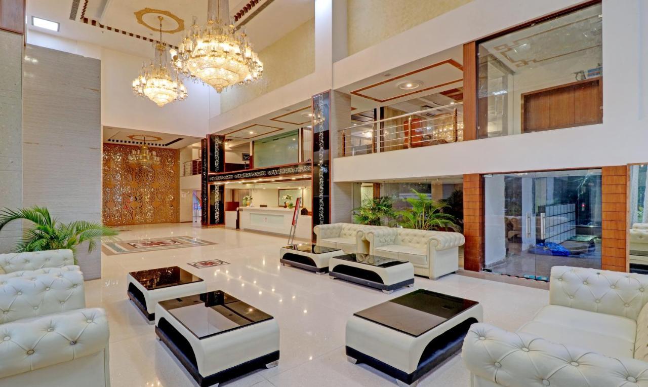 Treebo Premium Pearl Avenue, Ring Road Hotel Дехрадун Екстериор снимка