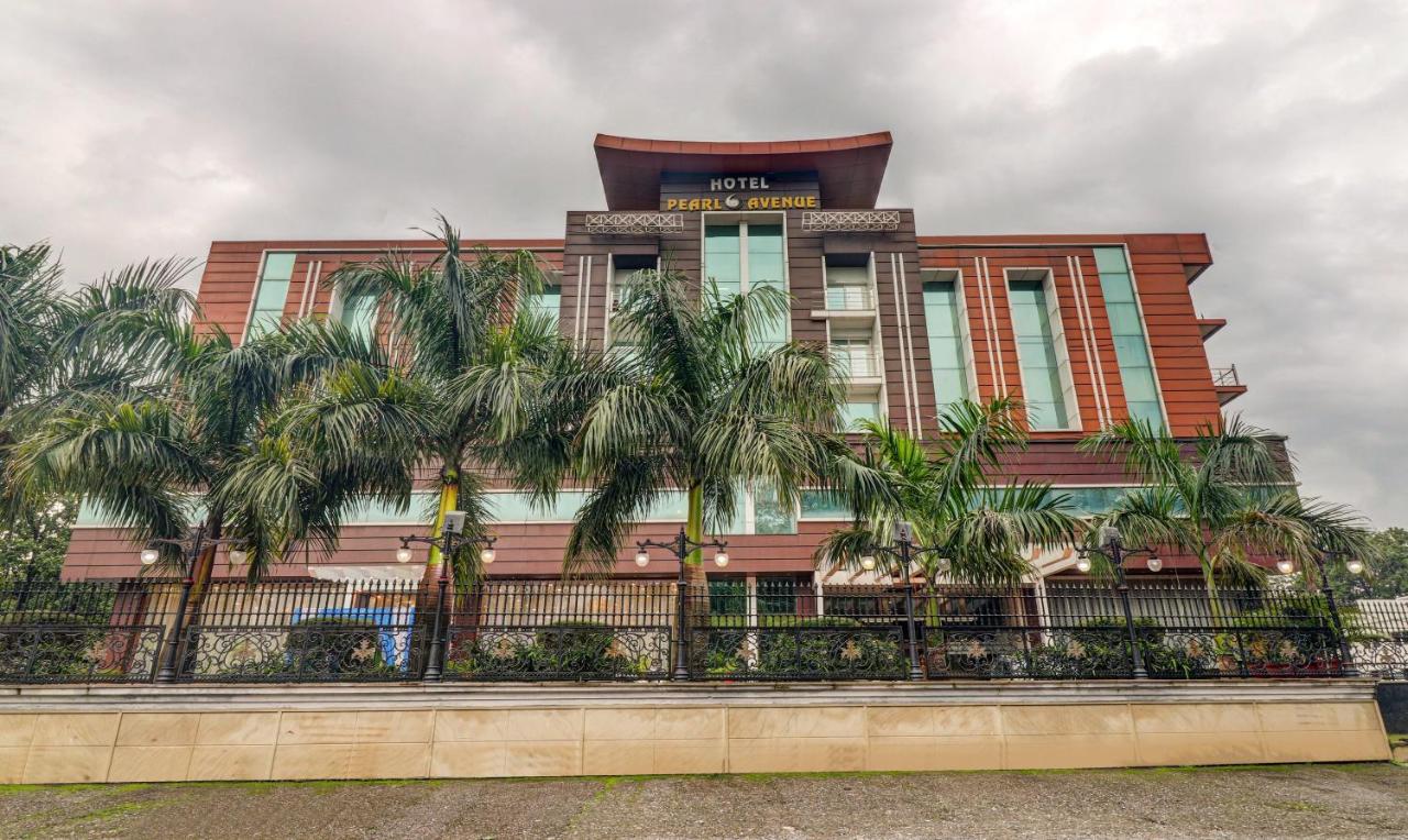 Treebo Premium Pearl Avenue, Ring Road Hotel Дехрадун Екстериор снимка