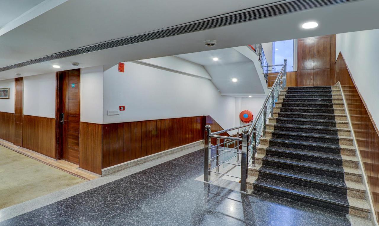 Treebo Premium Pearl Avenue, Ring Road Hotel Дехрадун Екстериор снимка