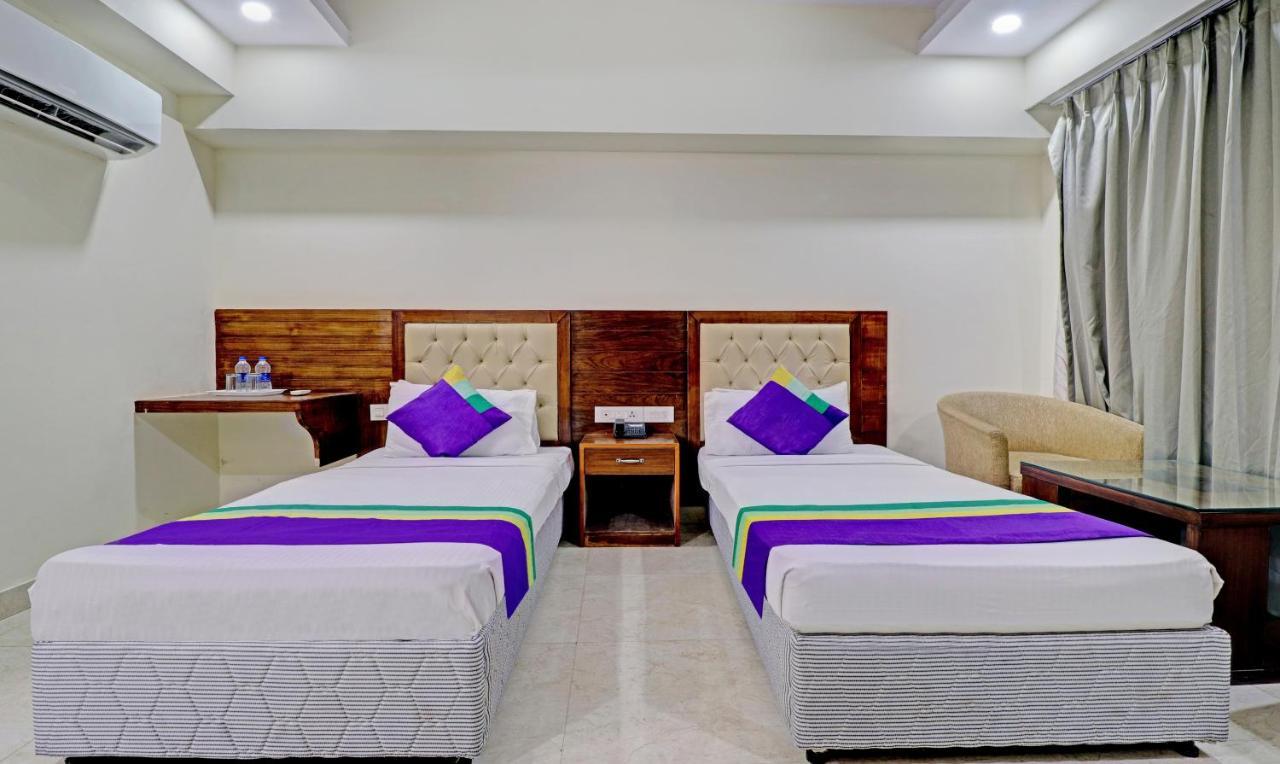 Treebo Premium Pearl Avenue, Ring Road Hotel Дехрадун Екстериор снимка