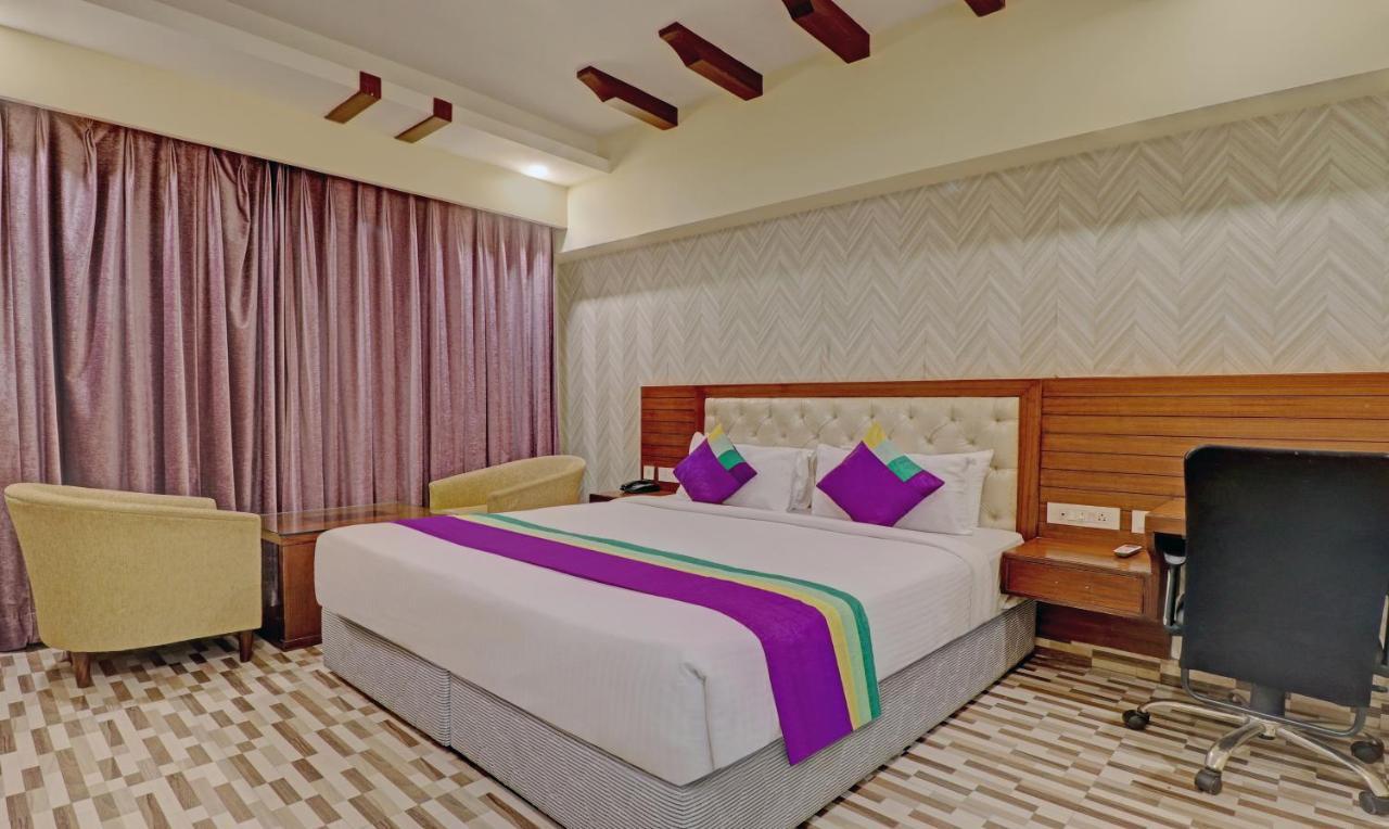 Treebo Premium Pearl Avenue, Ring Road Hotel Дехрадун Екстериор снимка